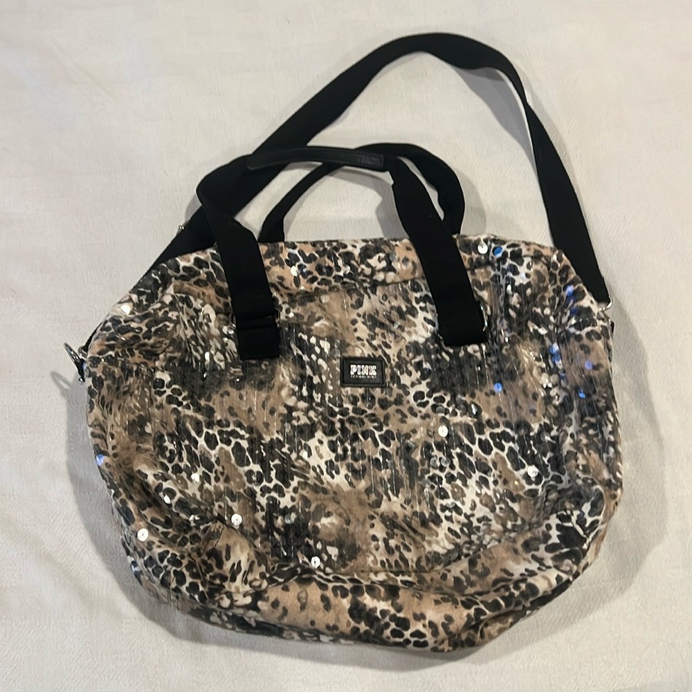 Victoria’s Secret cheetah🐆 duffel bag